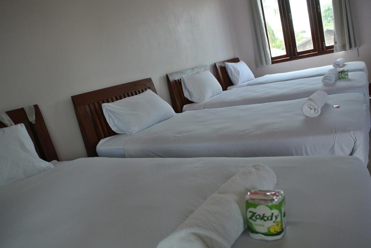 Mama Leurth Sunset Guesthouse Ban Dondét 部屋 写真