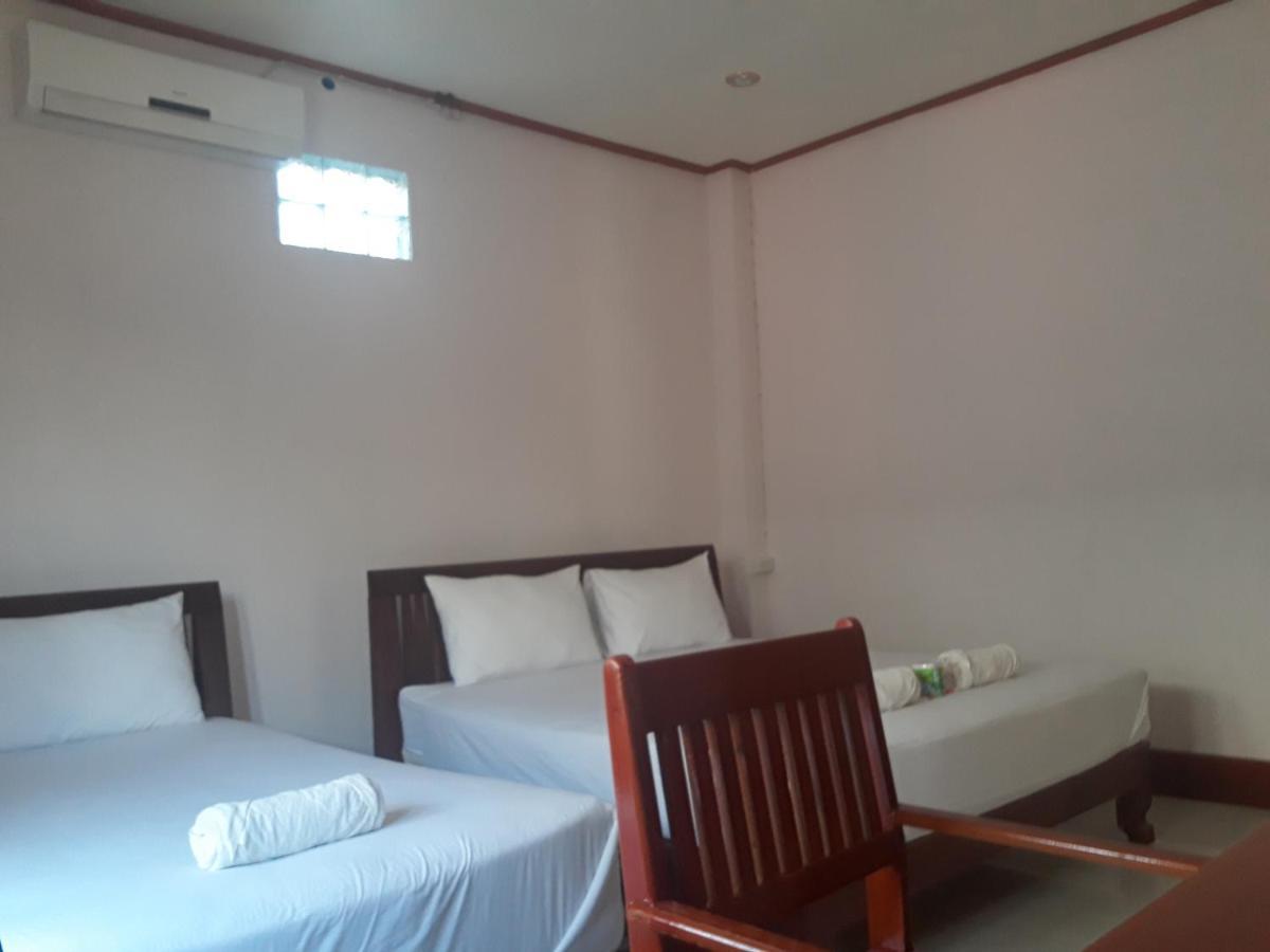 Mama Leurth Sunset Guesthouse Ban Dondét エクステリア 写真